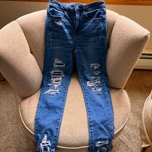 american eagle high waisted patched jeans